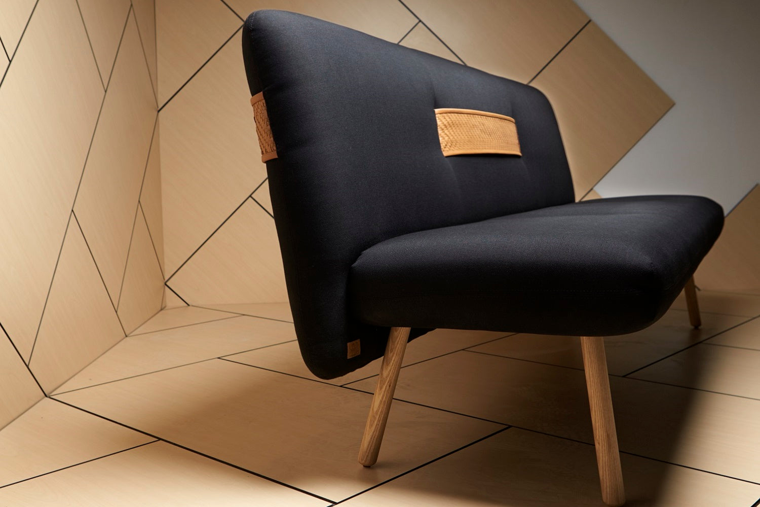 Khous Sofa – Aljoud Lootah Design Studio
